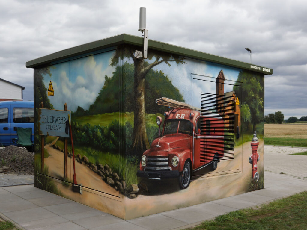 Graffitigestaltung für die Feuerwehr Colnrade in zusammenarbeit mit der Avacon
